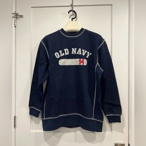 Old Navy boy’s oversized sweat top